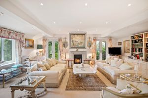 Drawing Room- click for photo gallery